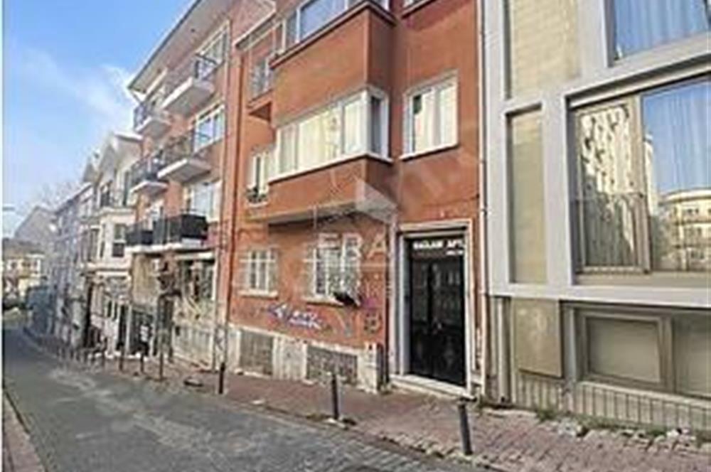 Caferağda Satılık Bakımlı 3+1 Daire