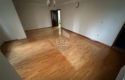 4+1 SPACIOUS FLAT IN ÜMRANİYE