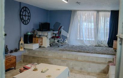 Urla Kekliktepe ‘de 1989 m2 Arazi içinde 2 adet Satılık Villa