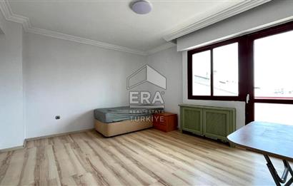 bostanlıda deniz manzaralı satılık 5+1 dubleks daire