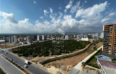 YAŞARDOĞU CADDESİNDE DENİZ MANZARALI LÜKS KİRALIK DAİRE