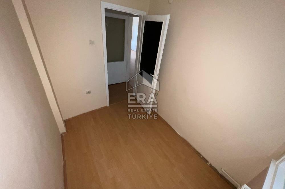 ÜSKÜDAR VALİDE-İ ATIK 2+1 KİRALIK DAİRE TEMİZ BALKONLU