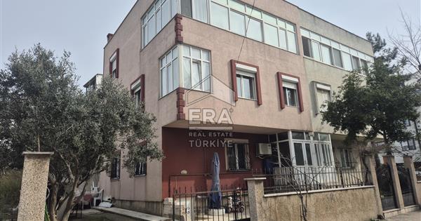 ERA SÖZ DEN BANDIRMA SUNULLAH MAHALLESİNDE SATILIK MÜSTAKİL 3 KATLI EV - 11630