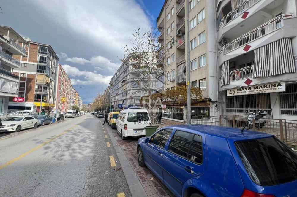 Lozan Cadde Üstü Satılık 190 m² Dükkan