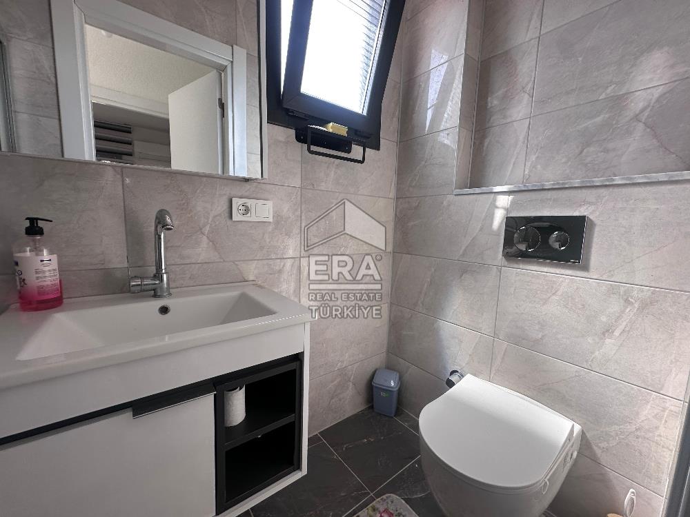 Datça Merkezde Satılık 2+2 75 m² Deniz Manzaralı Tripleks Daire