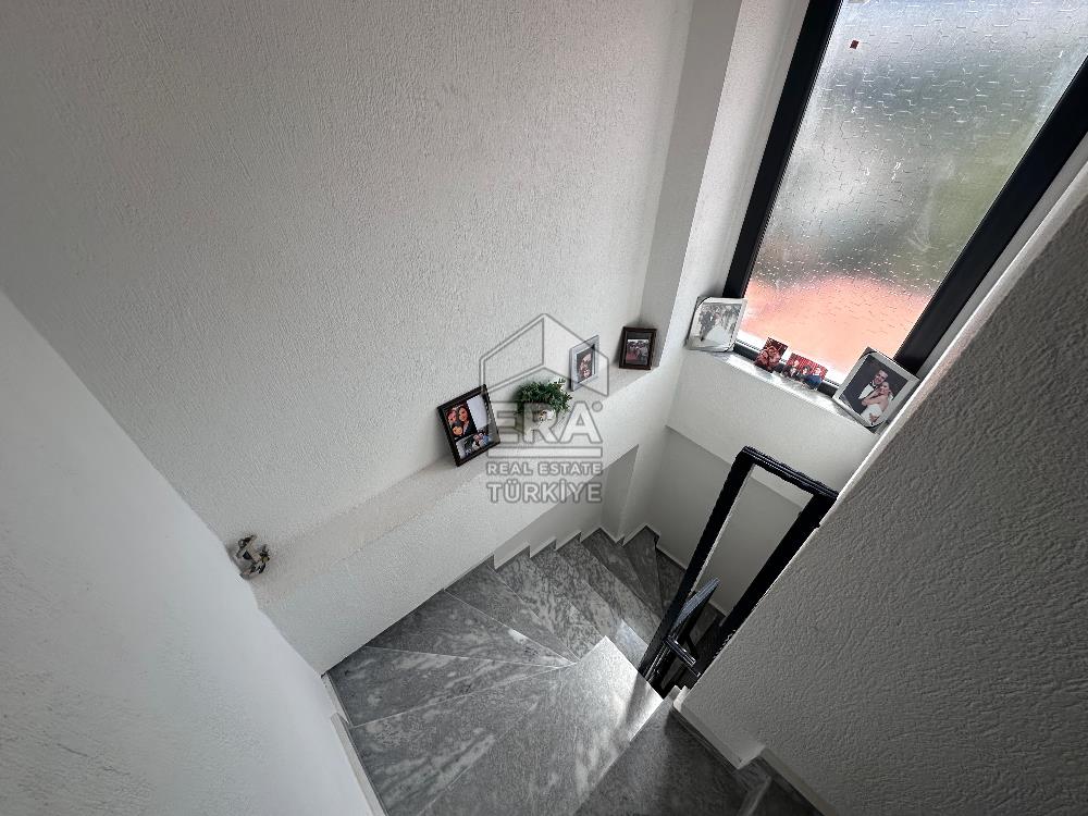 Datça Merkezde Satılık 2+2 75 m² Deniz Manzaralı Tripleks Daire