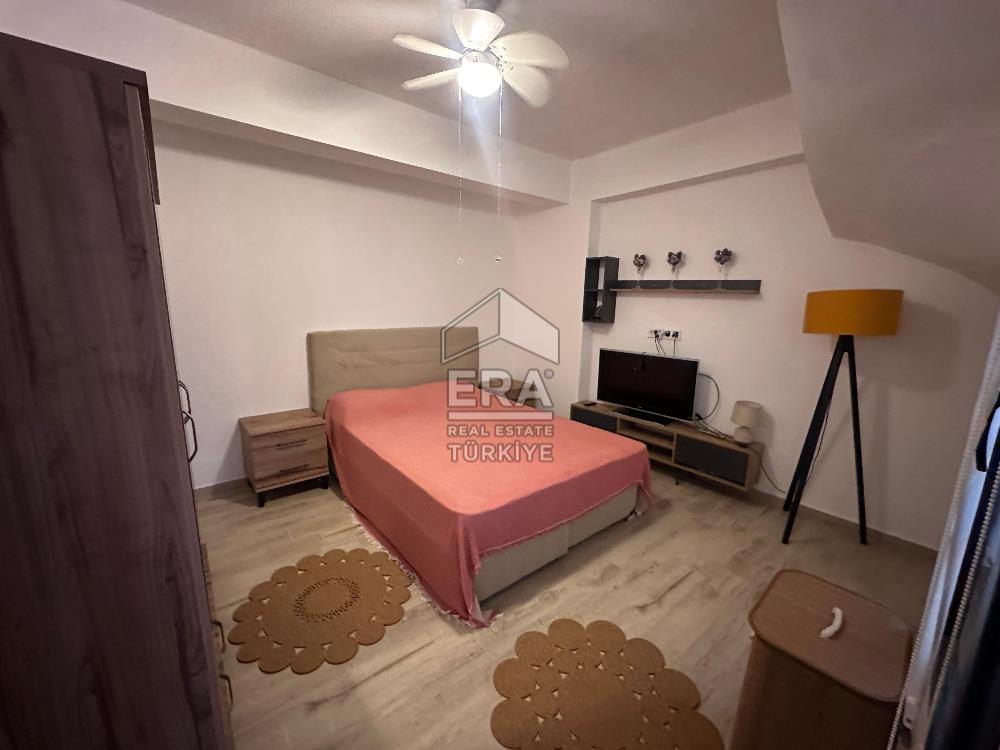 Datça Merkezde Satılık 2+2 75 m² Deniz Manzaralı Tripleks Daire