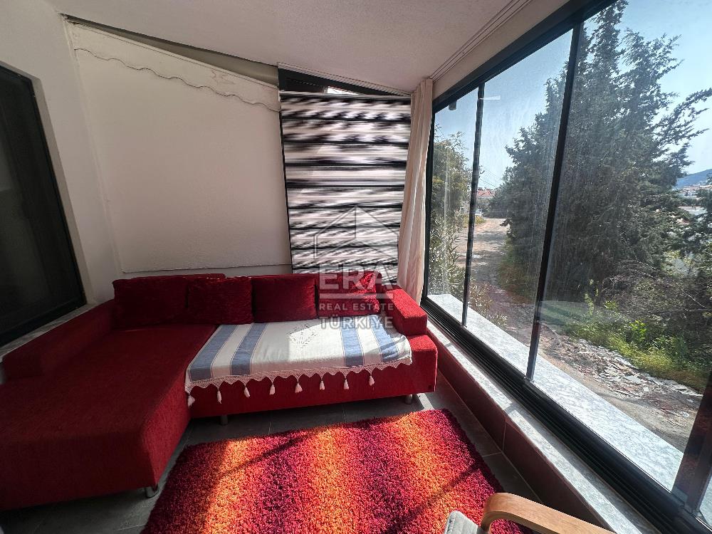 Datça Merkezde Satılık 2+2 75 m² Deniz Manzaralı Tripleks Daire