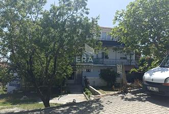 DATÇA MERKEZDE SATILIK 90 M² 2+1 BAHÇELİ FIRSAT DAİRE