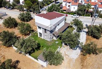 ERA SÖZ DEN ARTURA 500 METRE UZAKLIKTA KİRALIK MÜSTAKİL VİLLA
