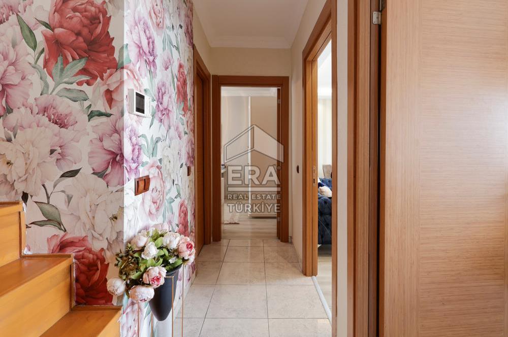 Eyüp Alibeyköy de Lüks Sitede Satılık Dubleks Daire
