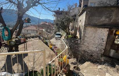 ANTALYA AKSEKİ MÜSTAKİL  BAHÇELİ İKİ KATLI EV