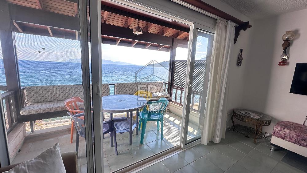 Datça Aktur'da Denize Sıfır Kiralık 2+1 Daire