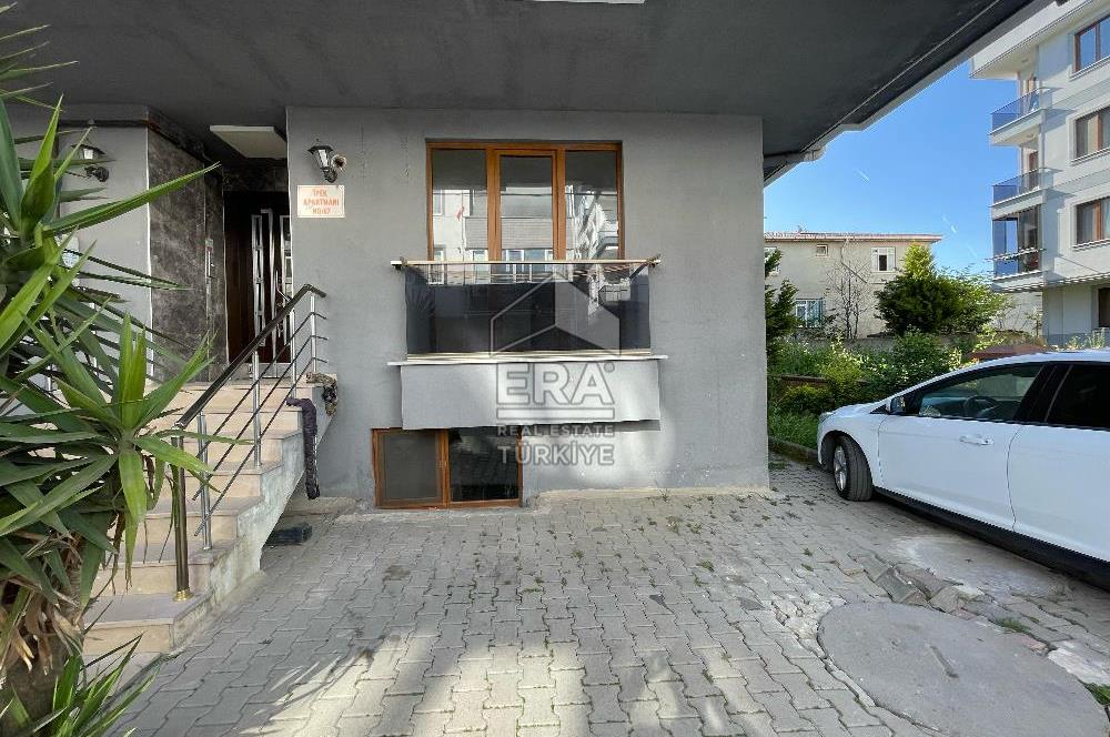 NEW 4+1 APARTMENT FOR RENT IN AKPINAR