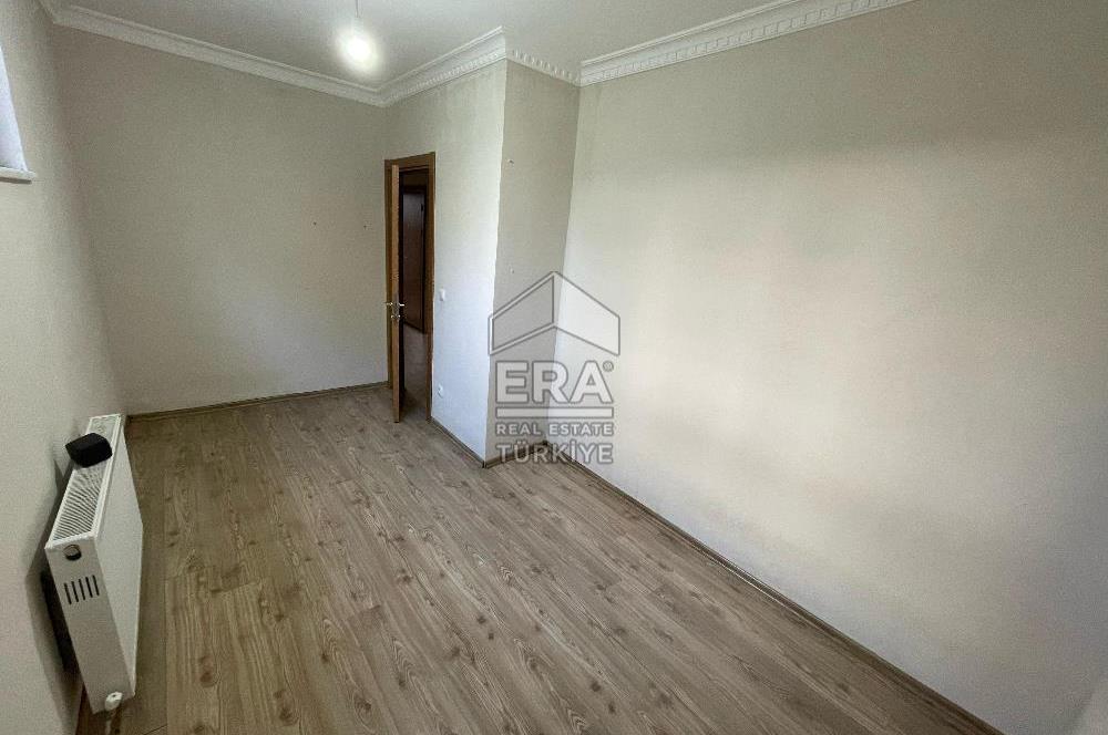 NEW 4+1 APARTMENT FOR RENT IN AKPINAR
