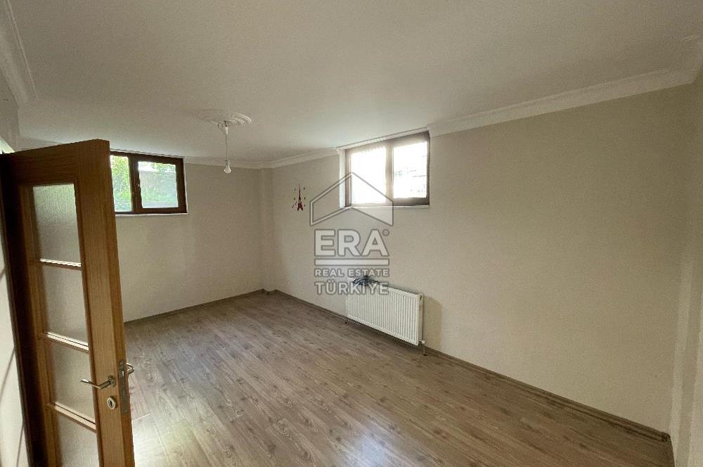 NEW 4+1 APARTMENT FOR RENT IN AKPINAR