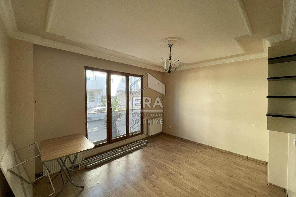 NEW 4+1 APARTMENT FOR RENT IN AKPINAR