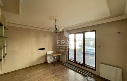 NEW 4+1 APARTMENT FOR RENT IN AKPINAR
