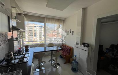ERA NİVA'DAN KARŞIYAKA ZÜBEYDE HANIM'DA SATILIK 2+1 DAİRE