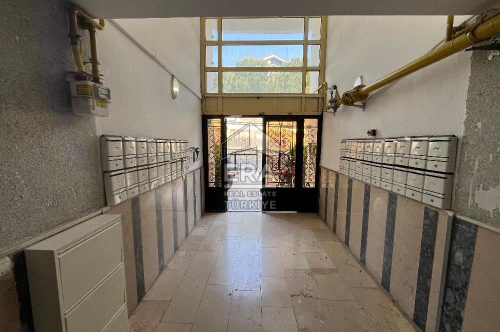 ERA NİVA'DAN KARŞIYAKA ZÜBEYDE HANIM'DA SATILIK 2+1 DAİRE