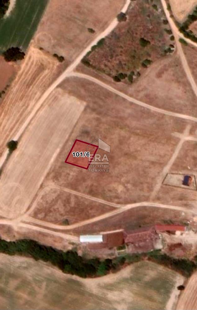 Kırklareli Bayramdere Köyü Konut İmarlı 500m2 Arsa 