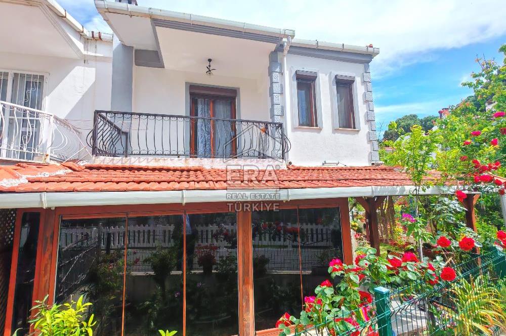 ERA NİVA'DAN MORDOĞAN'DA SİTE İÇİNDE SATILIK TRİPLEX VİLLA