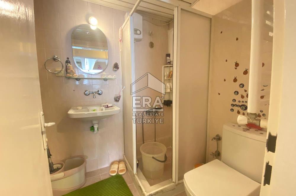 ERA NİVA'DAN BORNOVA EVKA 4 MAHALLESİNDE SATILIK 2+1 DAİRE