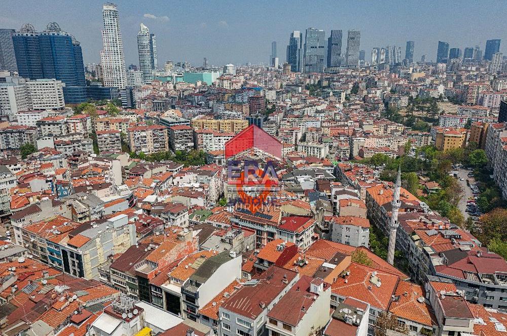 Nişantaşı'nda 3 tapulu Portföy Eşyalı 2 Daire+Teraslı Mağaza
