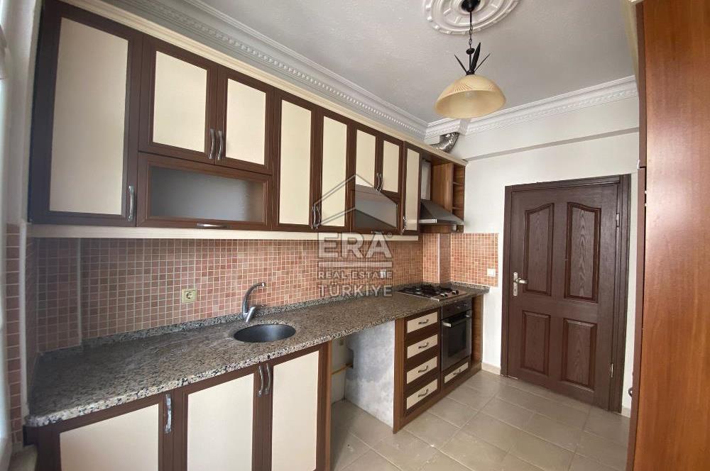 ANTALYA YAYLA MAHALLESİNDE BARBORAS CADDESİ ÜZERİ KİRALIK DAİRE
