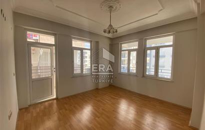 ANTALYA YAYLA MAHALLESİNDE BARBORAS CADDESİ ÜZERİ KİRALIK DAİRE