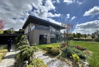 Luxury Nature-Integrated Villa in Yeşilyaka 