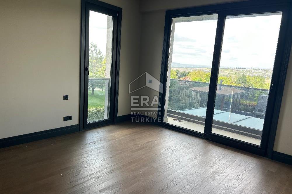 Mesa Yeşilyaka’da Satılık Doğa ile İç İçe Lüks Villa 