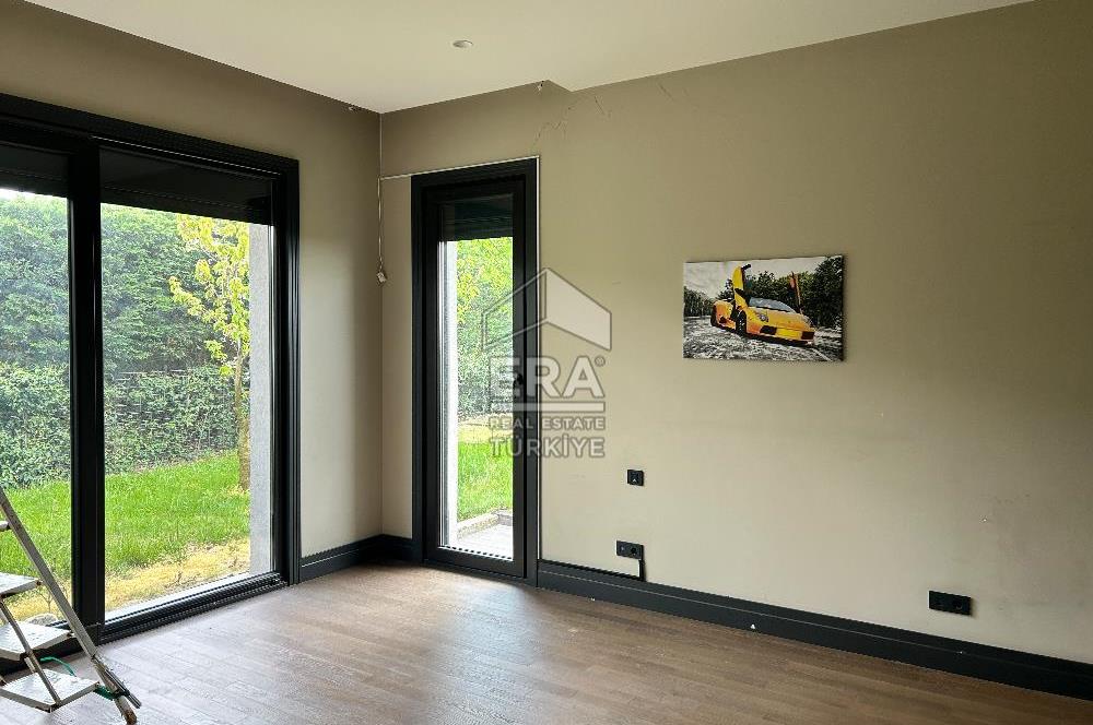 Mesa Yeşilyaka’da Satılık Doğa ile İç İçe Lüks Villa 