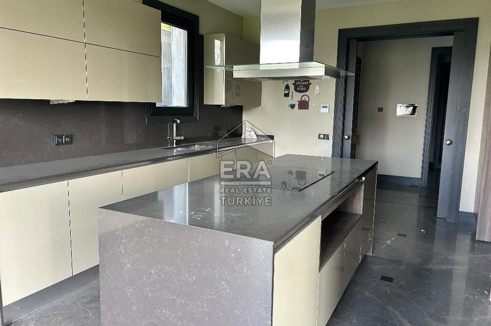 Mesa Yeşilyaka’da Satılık Doğa ile İç İçe Lüks Villa 