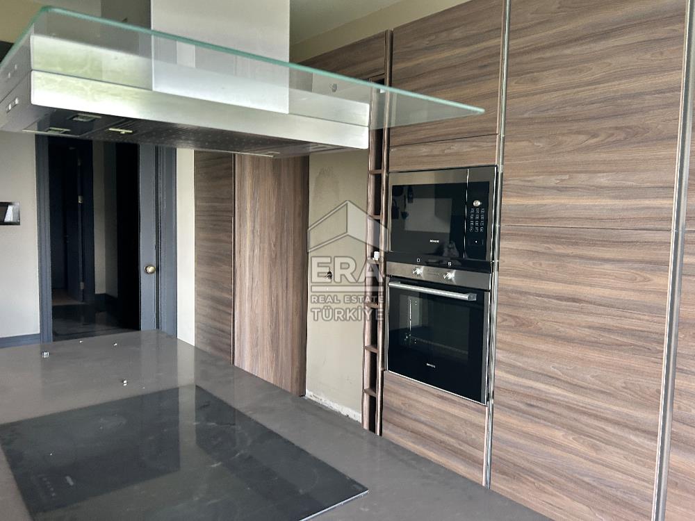 Mesa Yeşilyaka’da Satılık Doğa ile İç İçe Lüks Villa 