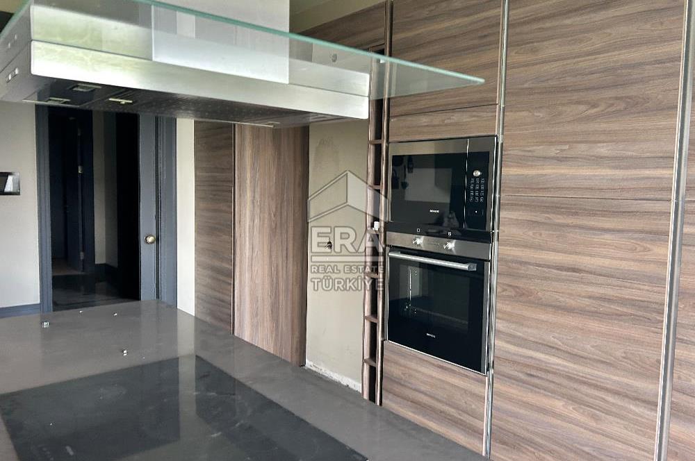 Mesa Yeşilyaka’da Satılık Doğa ile İç İçe Lüks Villa 