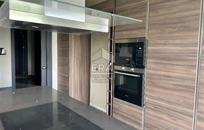 Mesa Yeşilyaka’da Satılık Doğa ile İç İçe Lüks Villa 