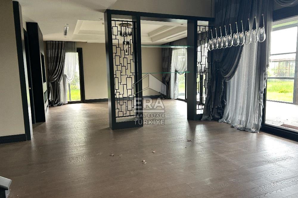 Mesa Yeşilyaka’da Satılık Doğa ile İç İçe Lüks Villa 