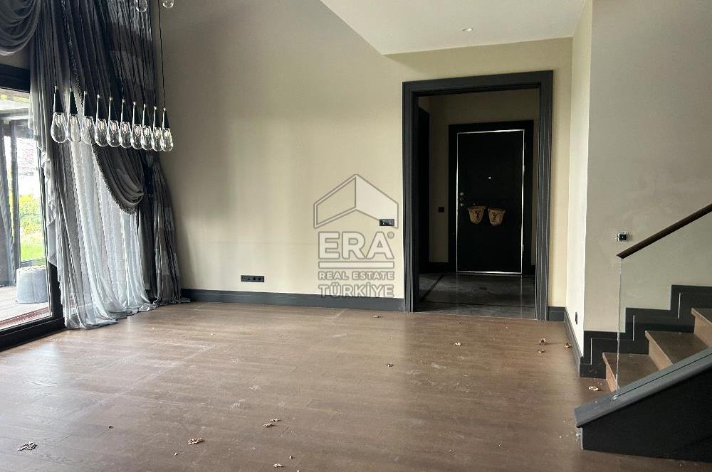 Mesa Yeşilyaka’da Satılık Doğa ile İç İçe Lüks Villa 