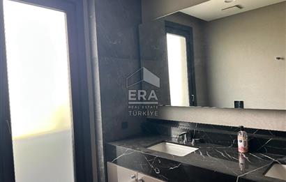 Mesa Yeşilyaka’da Satılık Doğa ile İç İçe Lüks Villa 