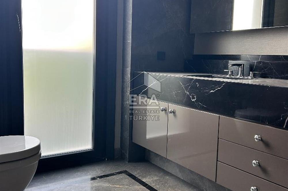 Mesa Yeşilyaka’da Satılık Doğa ile İç İçe Lüks Villa 