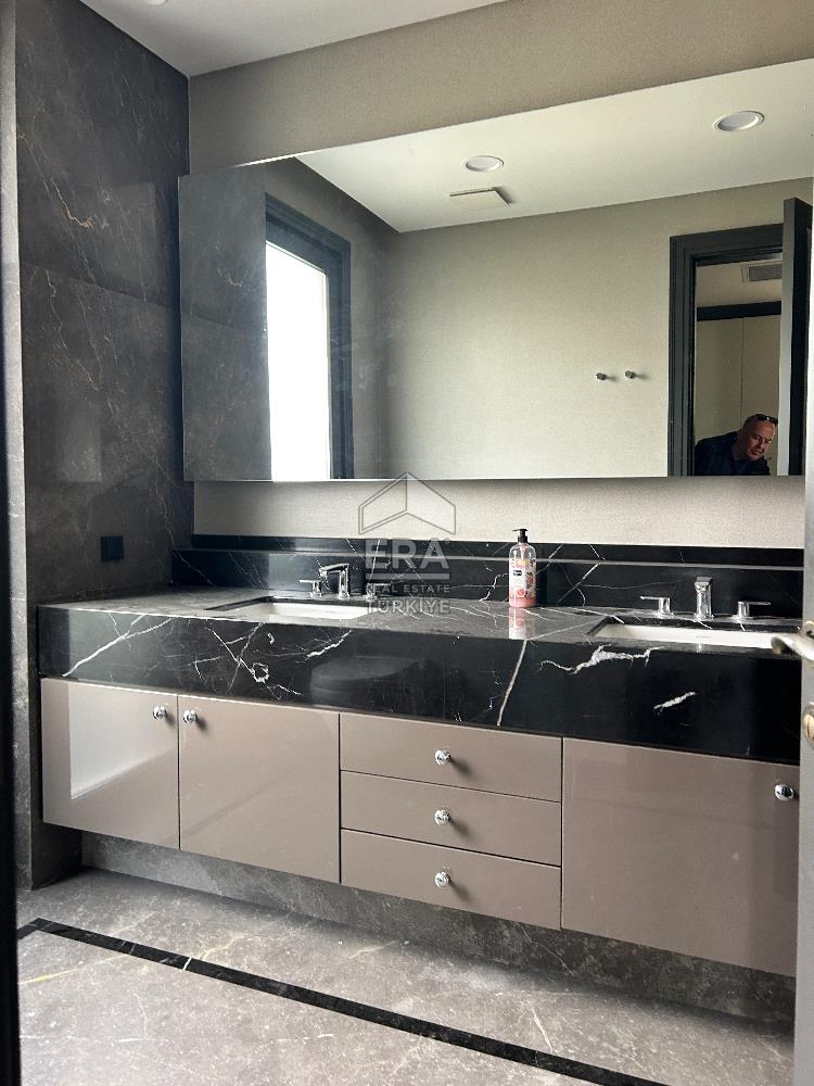 Mesa Yeşilyaka’da Satılık Doğa ile İç İçe Lüks Villa 