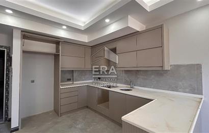 Ilıca Mahallesinde Havuzlu Sitede 1+1 Kiralık Daire 