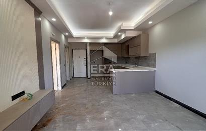 Ilıca Mahallesinde Havuzlu Sitede 1+1 Kiralık Daire 