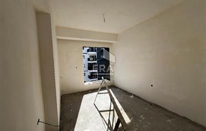 İzmir Bayraklı Manavkuyu Site içi Otoparklı Sıfır Satılık 3+1