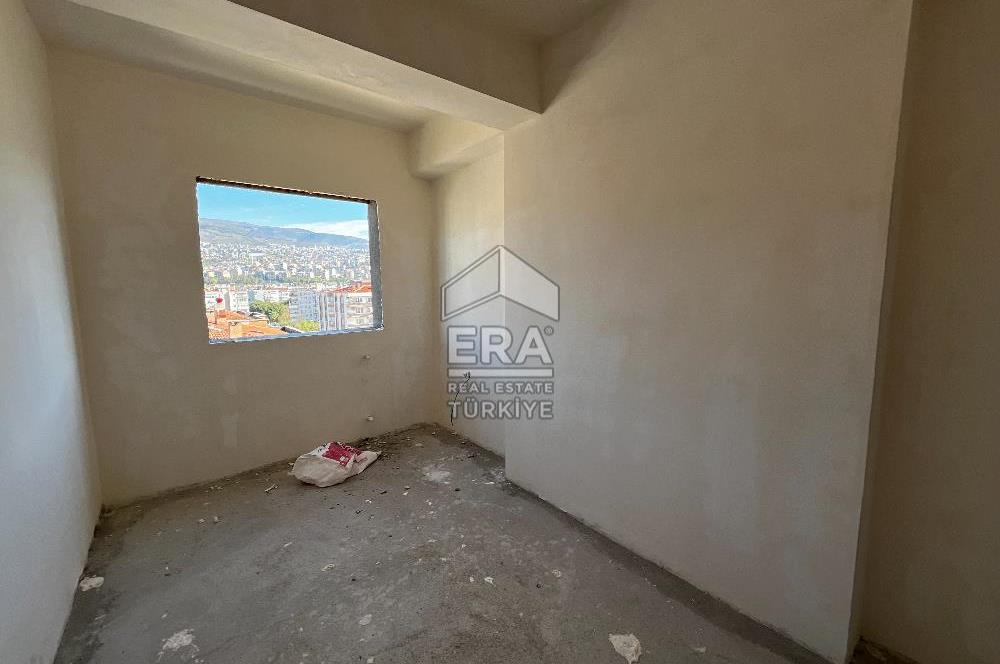 İzmir Bayraklı Manavkuyu Site içi Otoparklı Sıfır Satılık 3+1