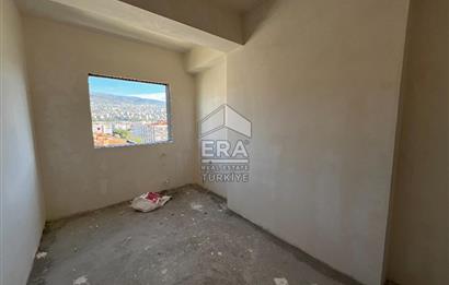 İzmir Bayraklı Manavkuyu Site içi Otoparklı Sıfır Satılık 3+1
