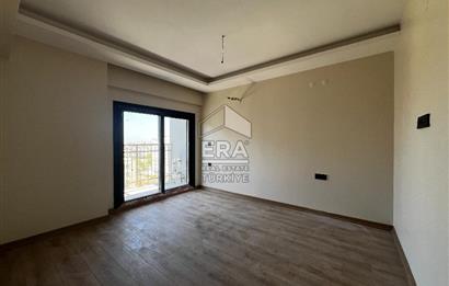 İzmir Bayraklı Manavkuyu Site içi Körfez Manzaralı Sıfır Satılık 3+1