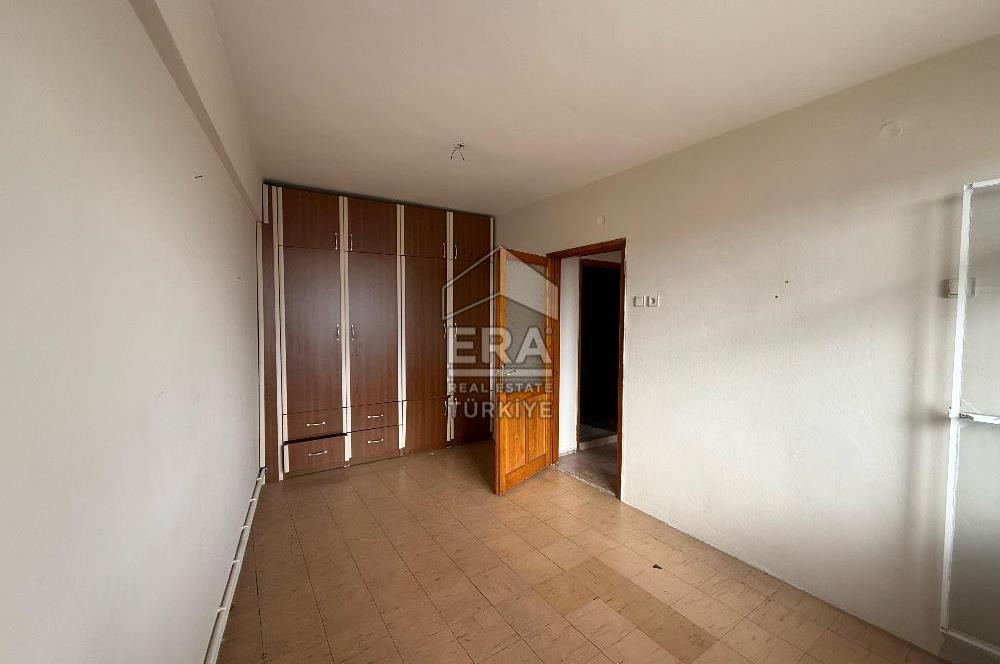 ERA PORT GÜVENCESİYLE BAHÇELİEVLER TEKNİK LİSE CAD. 3+1 DAİRE