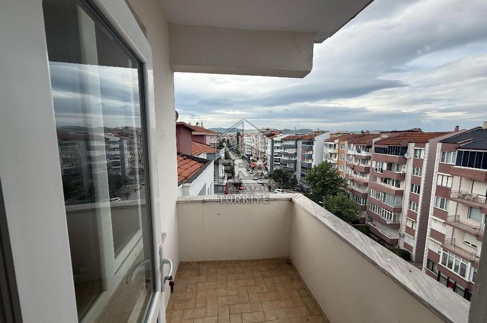 ERA PORT GÜVENCESİYLE BAHÇELİEVLER TEKNİK LİSE CAD. 3+1 DAİRE
